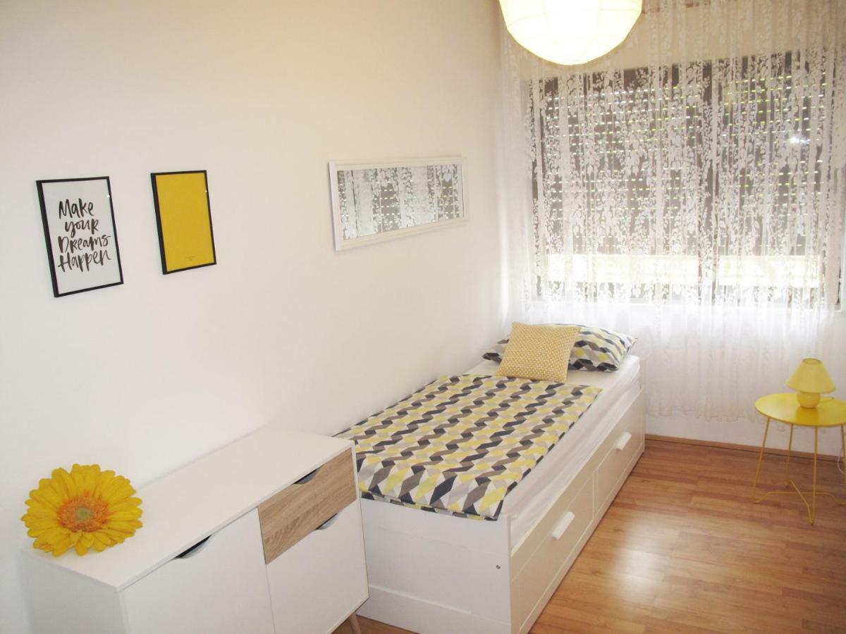 Apartments Marija Kaštela Eksteriør bilde